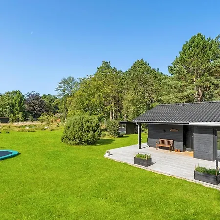 Three-bedroom In * Hadsund